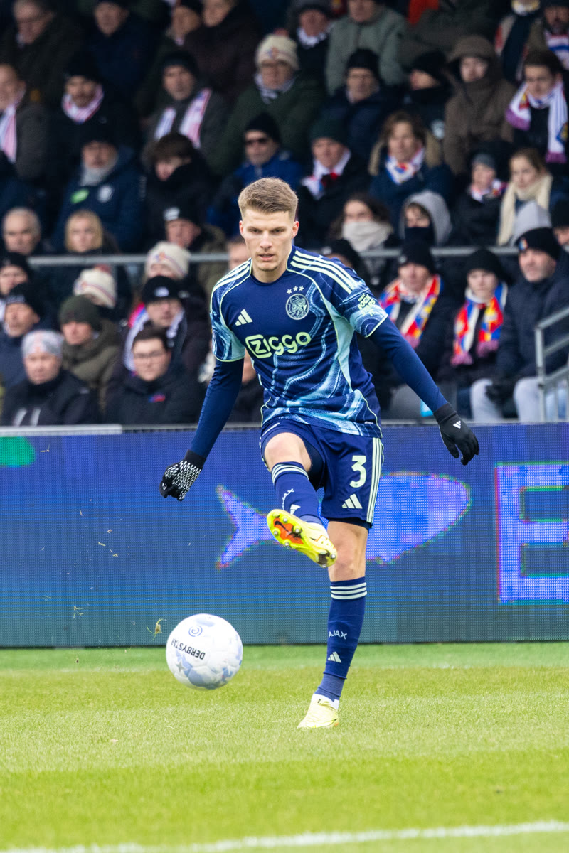 Anton Gaaei under en fodboldkamp